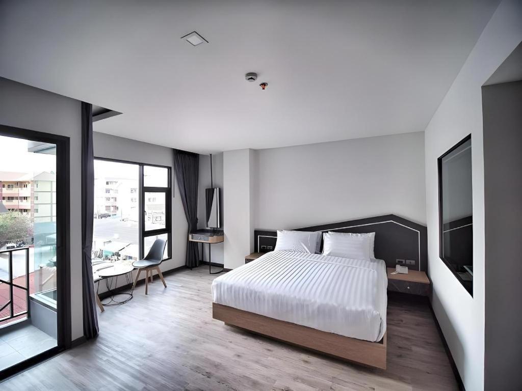 Sleep With Me 3* Pattaya
