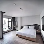 Sleep With Me Pattaya